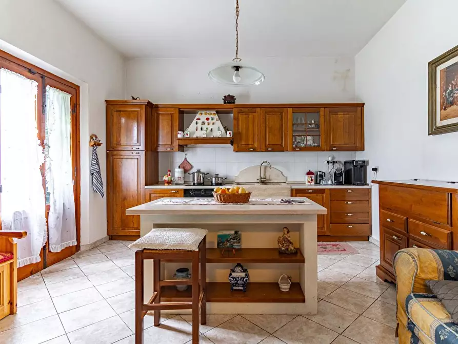 Immagine 16 di Villa in vendita  a San Miniato