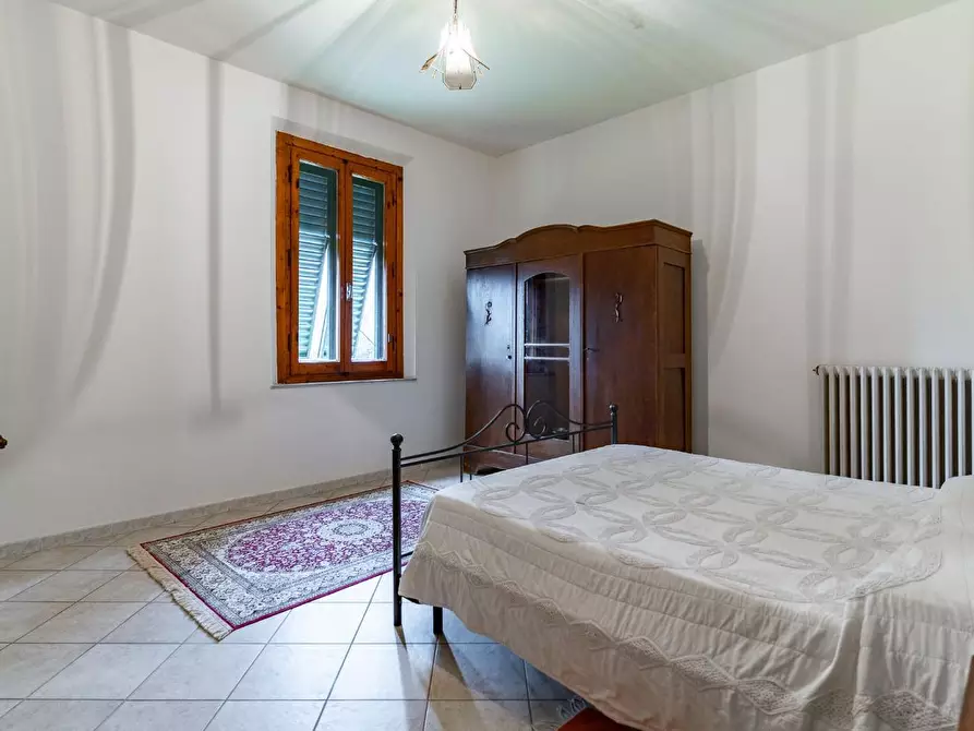 Immagine 22 di Villa in vendita  a San Miniato