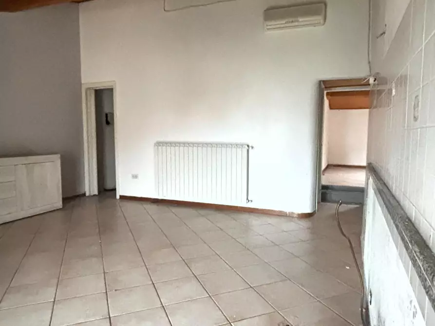 Immagine 30 di Villa in vendita  a San Giuliano Terme
