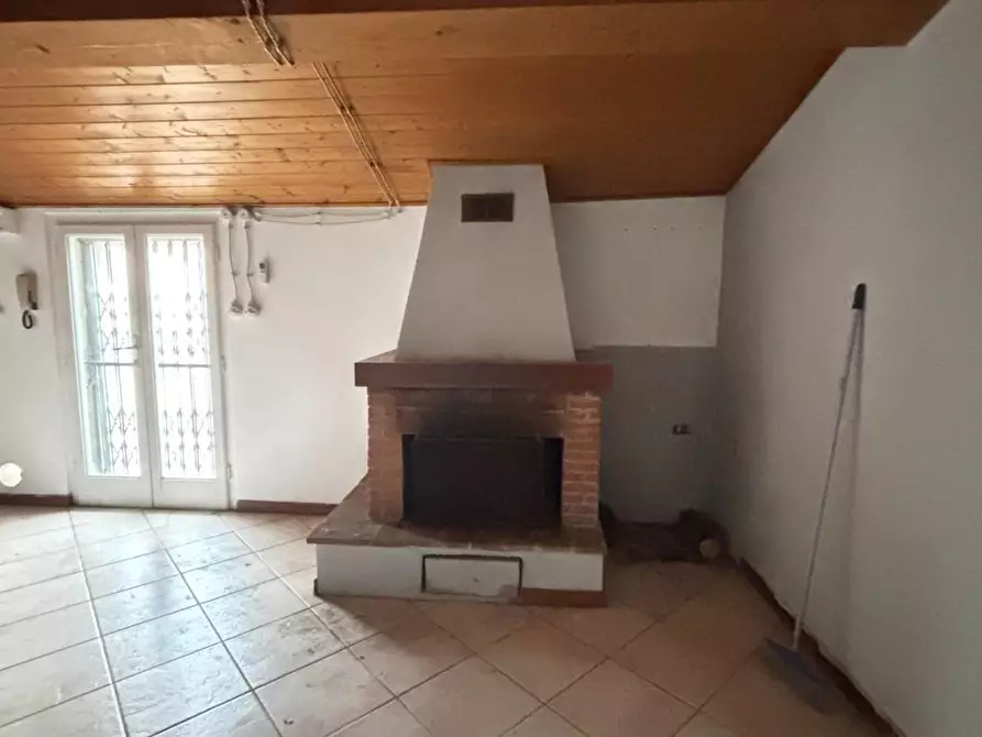 Immagine 27 di Villa in vendita  a San Giuliano Terme