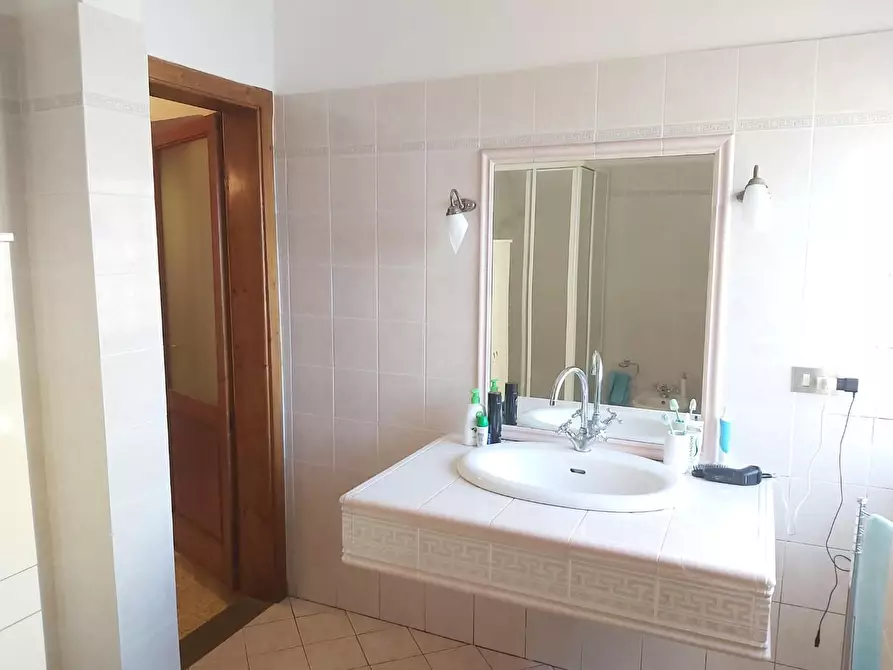 Immagine 27 di Terratetto in vendita  a Buti