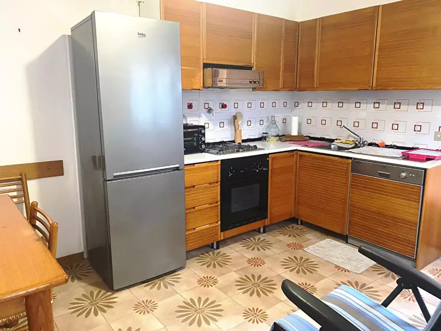 Immagine 17 di Appartamento in vendita  a Viareggio