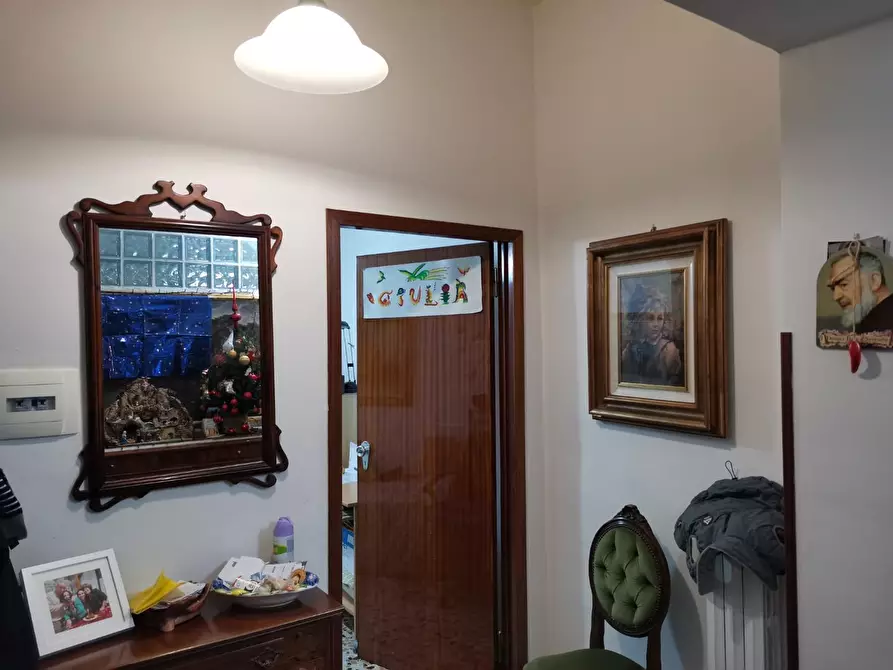 Immagine 9 di Appartamento in vendita  a Poggibonsi