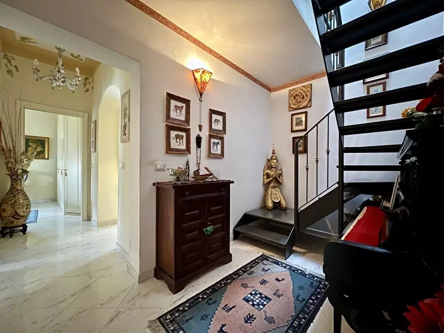 Immagine 13 di Appartamento in vendita  a Massa