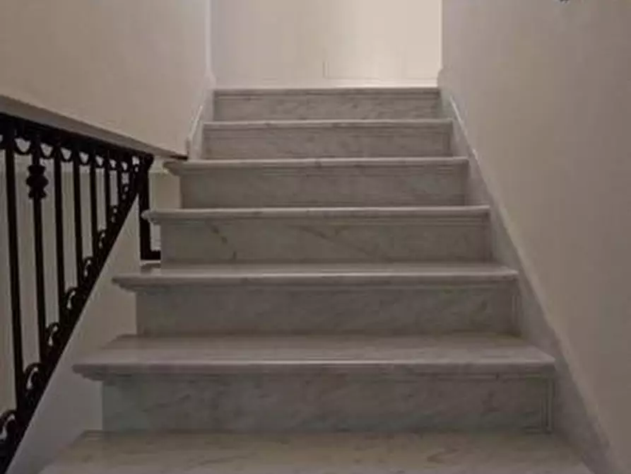 Immagine 48 di Casa indipendente in vendita  a Castelnuovo Magra