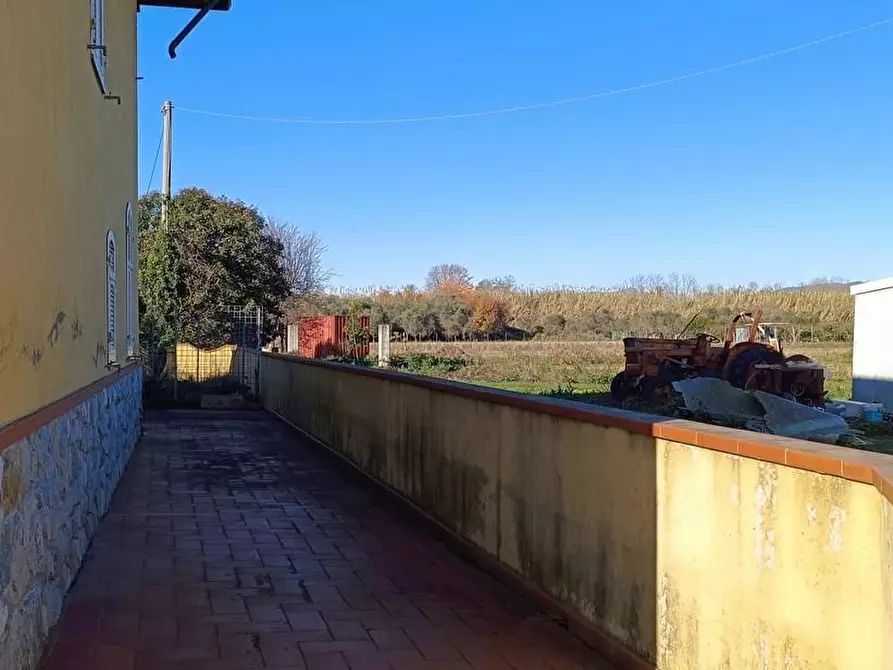 Immagine 47 di Casa indipendente in vendita  a Castelnuovo Magra