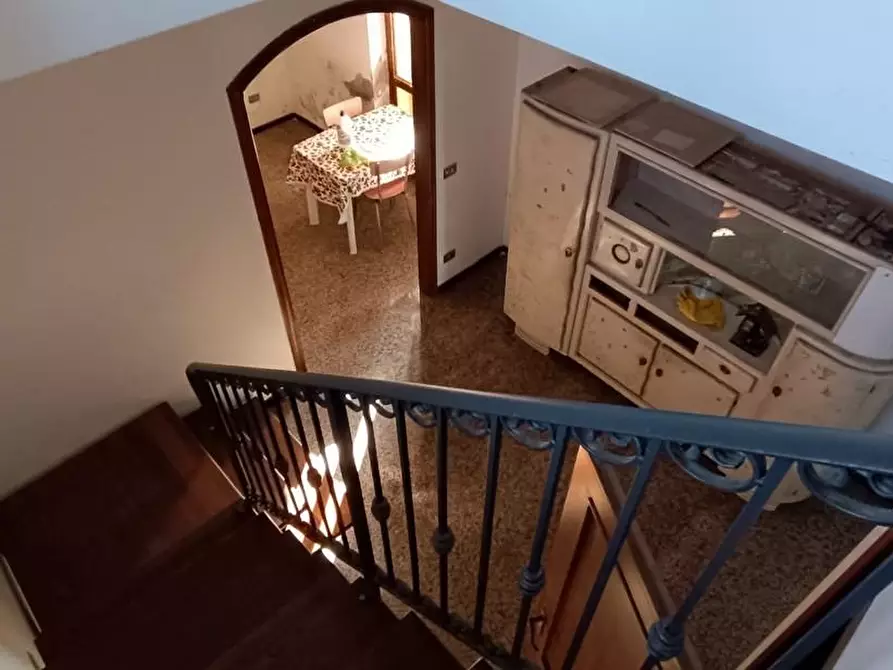 Immagine 27 di Casa indipendente in vendita  a Castelnuovo Magra