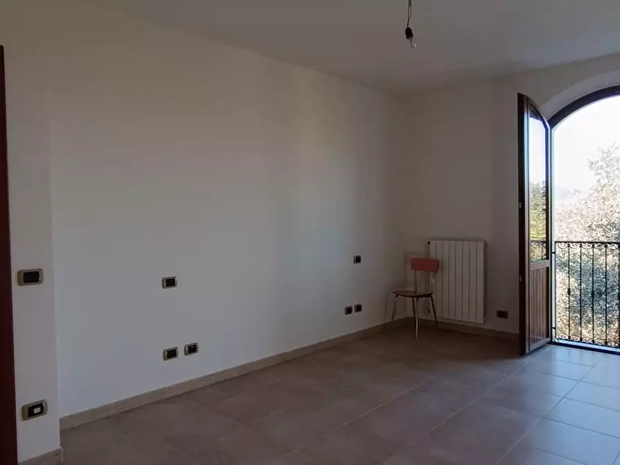 Immagine 50 di Casa indipendente in vendita  a Castelnuovo Magra