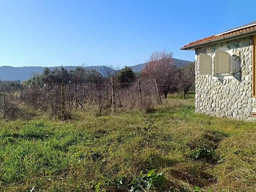 Immagine 45 di Casa indipendente in vendita  a Castelnuovo Magra