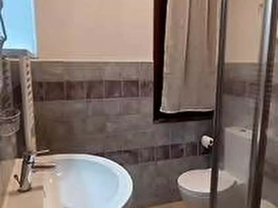 Immagine 6 di Appartamento in affitto  a Santa Maria A Monte