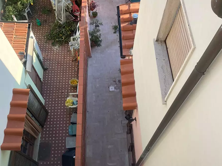 Immagine 6 di Villetta a schiera in vendita  a Viareggio