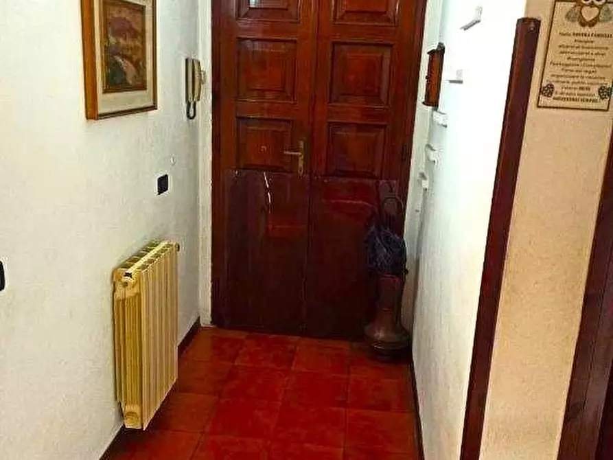 Immagine 7 di Appartamento in vendita  a Massa