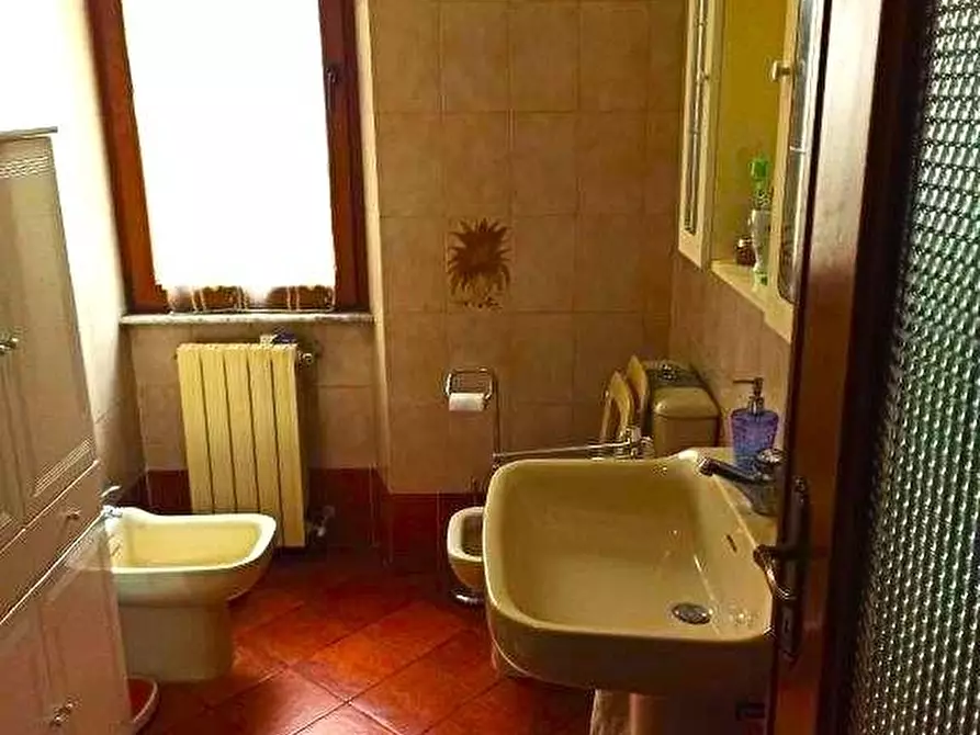 Immagine 13 di Appartamento in vendita  a Massa