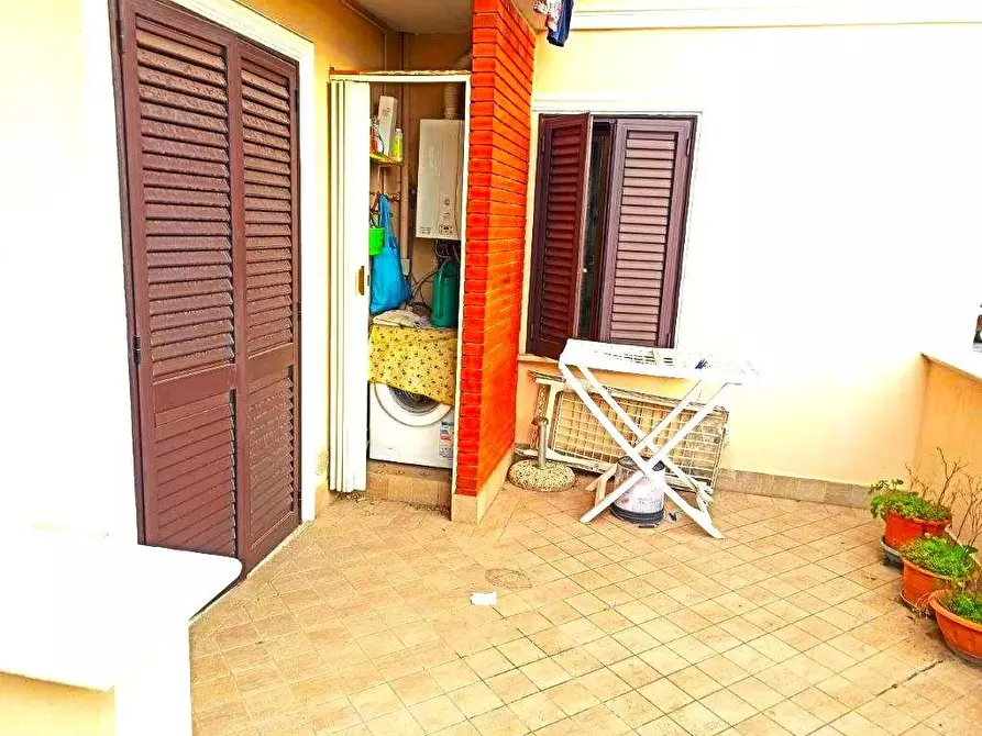 Immagine 3 di Appartamento in vendita  a Massa