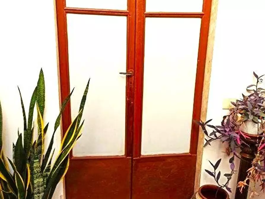 Immagine 4 di Appartamento in vendita  a Massa