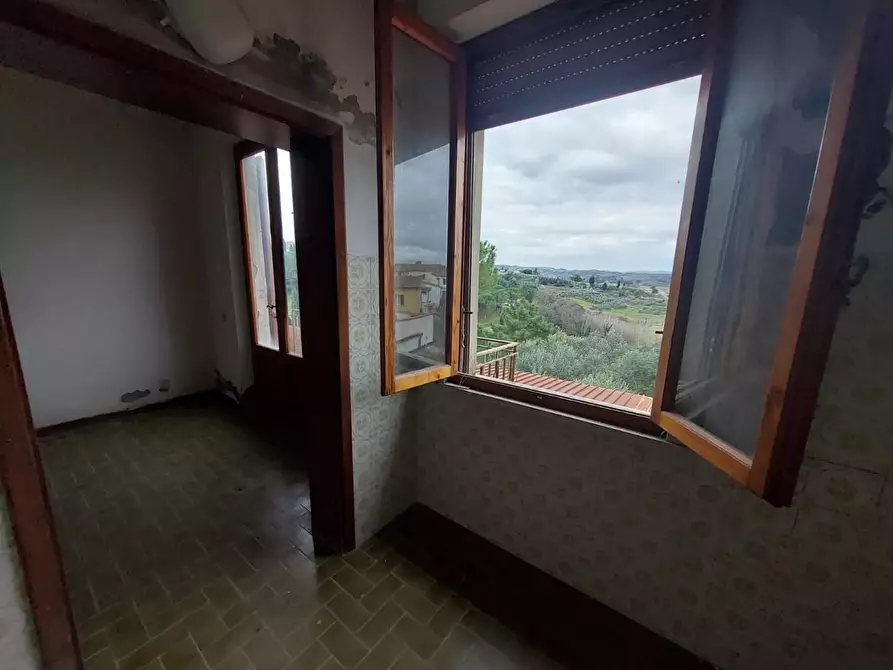 Immagine 11 di Porzione di casa in vendita  a Terricciola