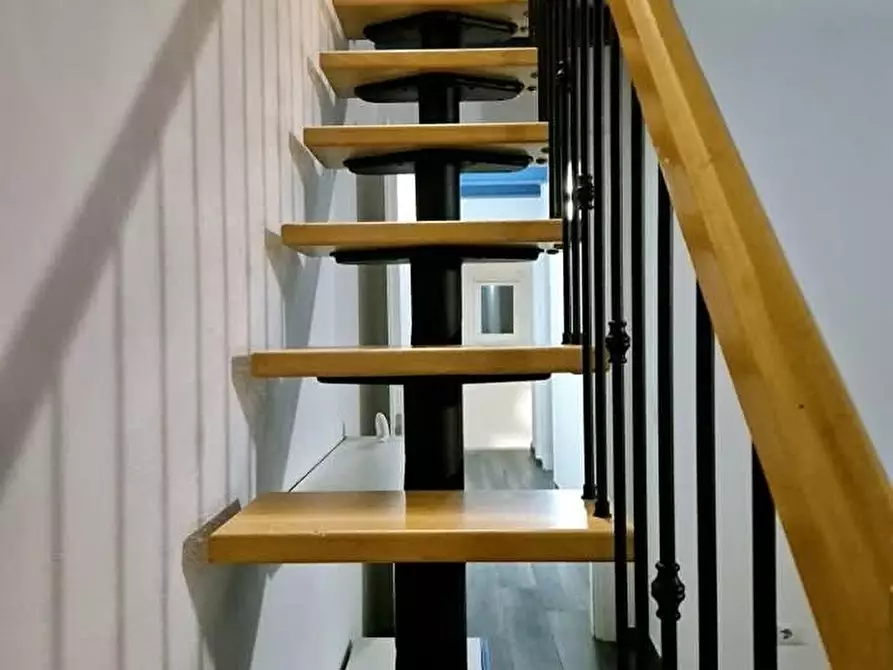 Immagine 26 di Casa bifamiliare in vendita  a Carrara