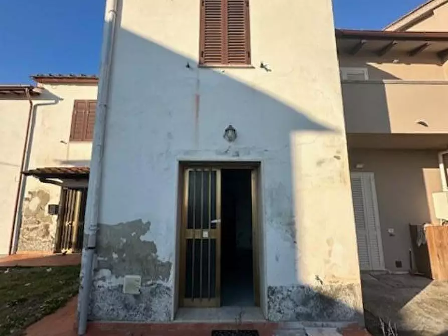 Immagine 24 di Terratetto in vendita  a Santa Maria A Monte