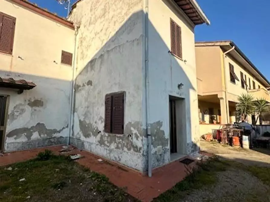 Immagine 23 di Terratetto in vendita  a Santa Maria A Monte