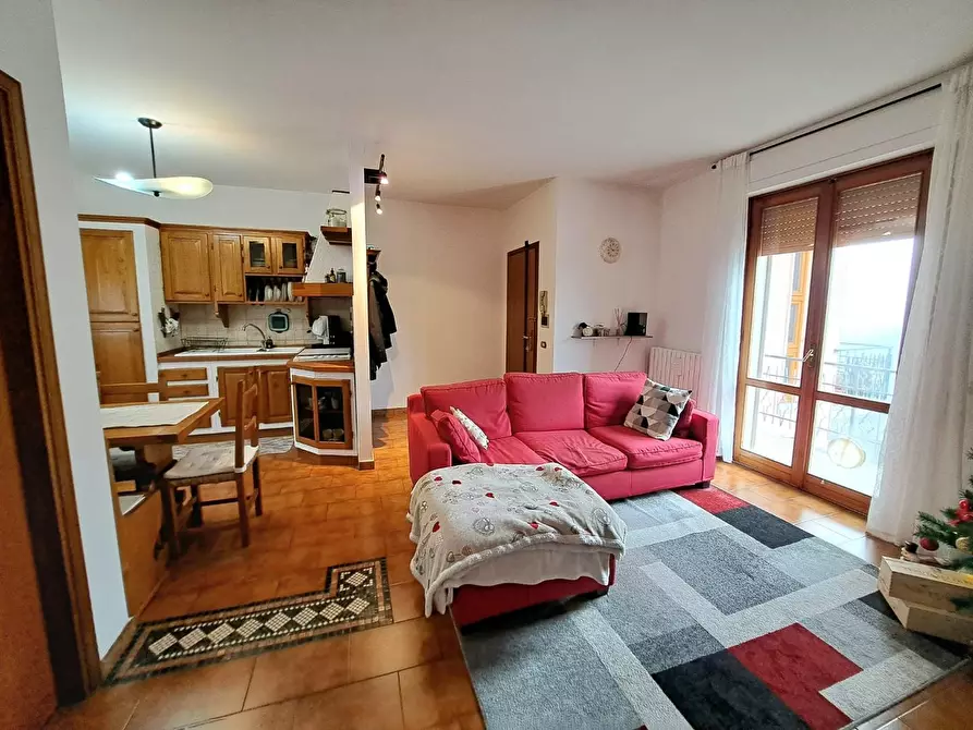 Immagine 3 di Appartamento in vendita  a Cerreto Guidi