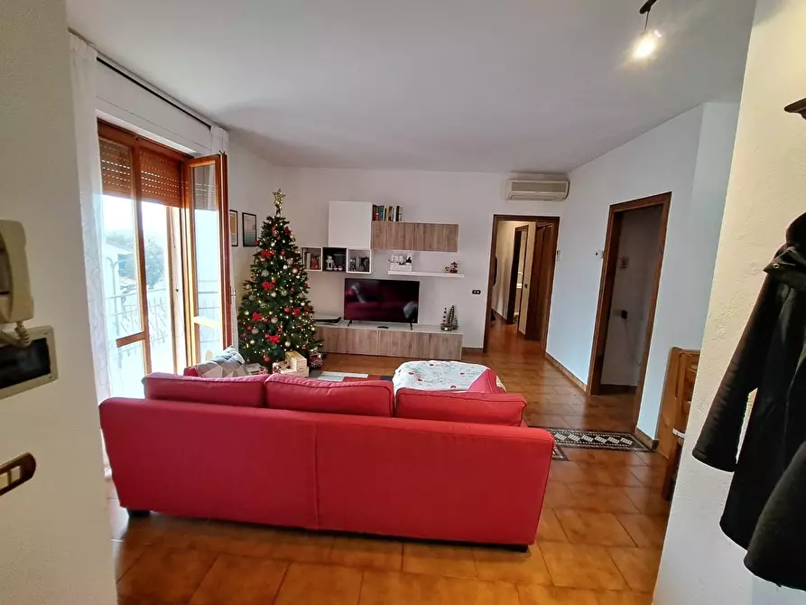 Immagine 4 di Appartamento in vendita  a Cerreto Guidi