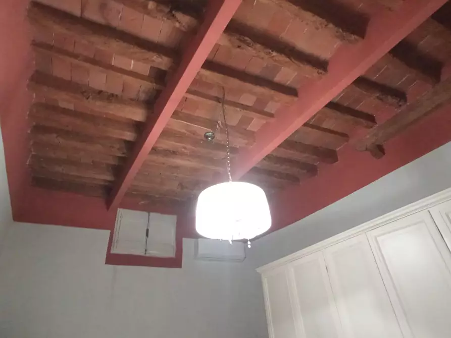 Immagine 17 di Appartamento in vendita  a Montopoli In Val D'arno