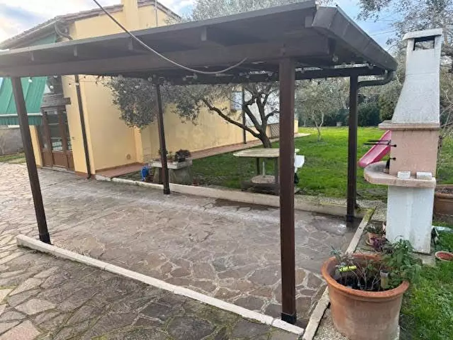 Immagine 33 di Terratetto in vendita  a San Giuliano Terme