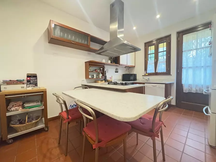 Immagine 6 di Casa bifamiliare in affitto  a Forte Dei Marmi