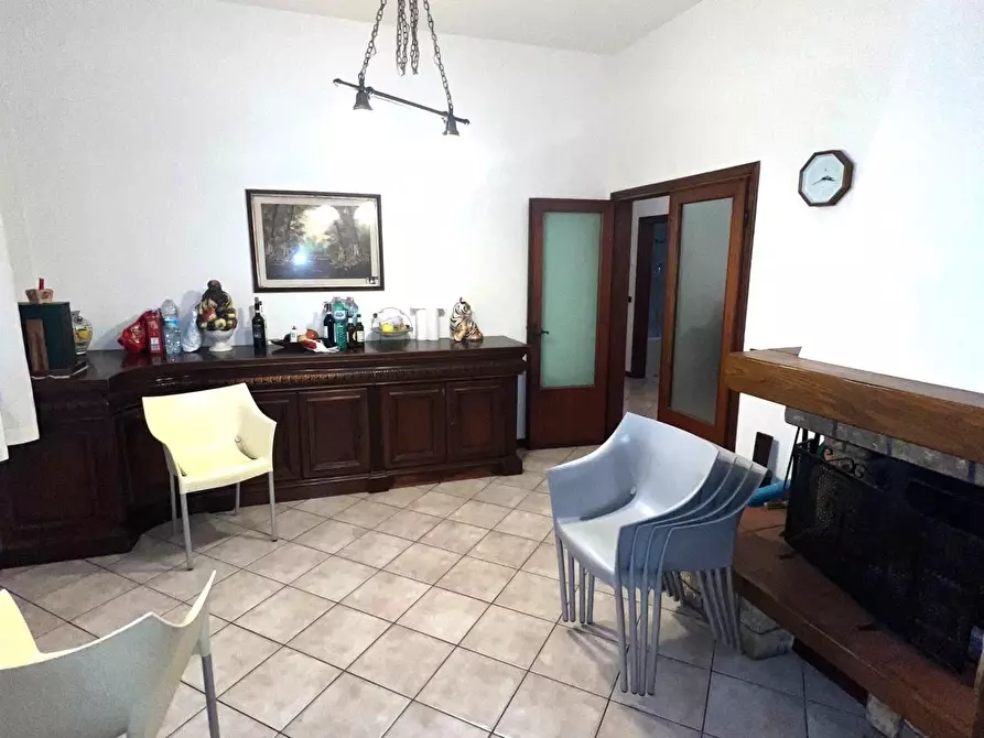 Immagine 12 di Appartamento in vendita  a Montelupo Fiorentino