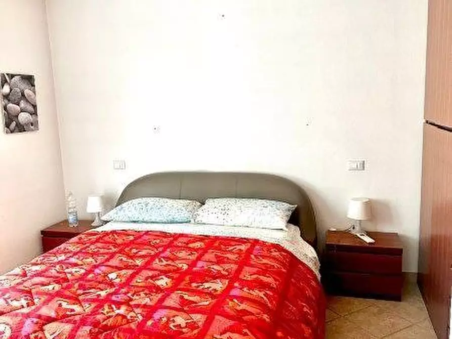 Immagine 25 di Villetta a schiera in vendita  a Massa