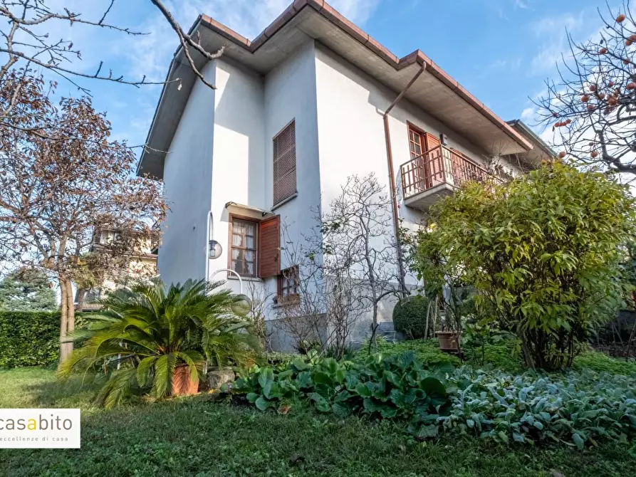 Immagine 46 di Casa bifamiliare in vendita  a Boltiere