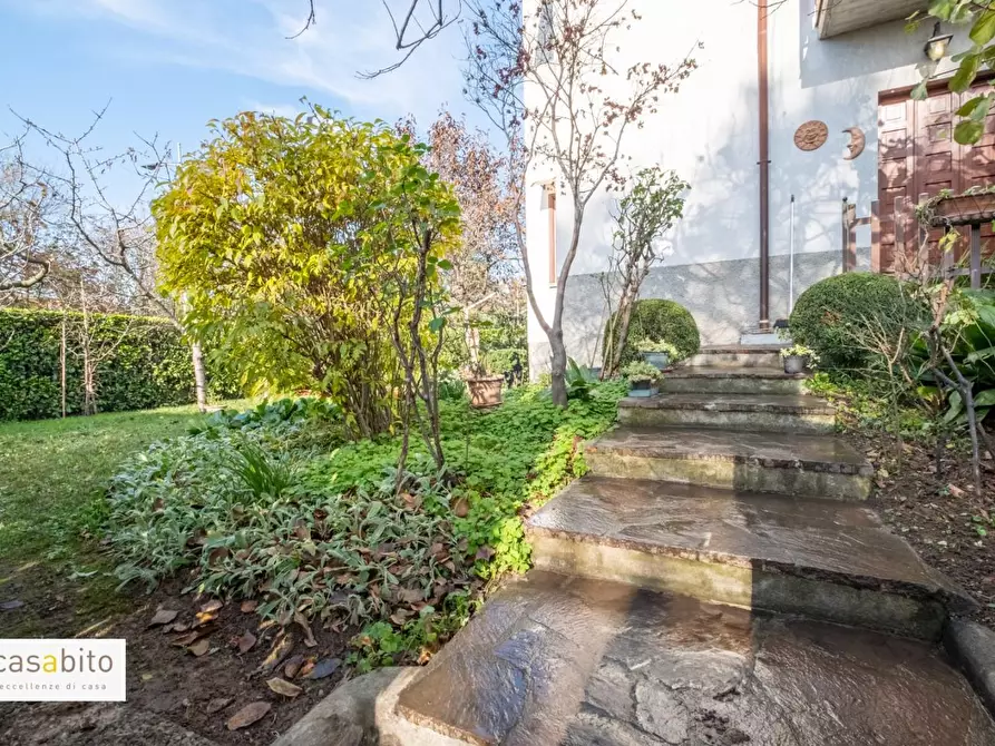 Immagine 50 di Casa bifamiliare in vendita  a Boltiere