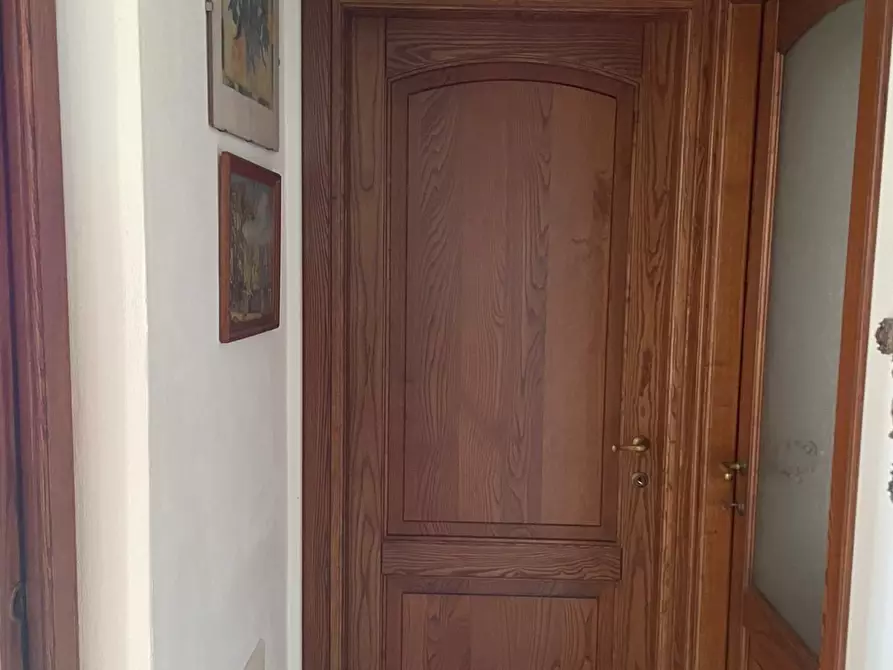 Immagine 10 di Villa in vendita  a San Giuliano Terme