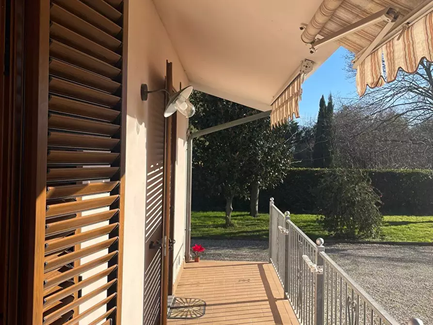 Immagine 16 di Villa in vendita  a San Giuliano Terme