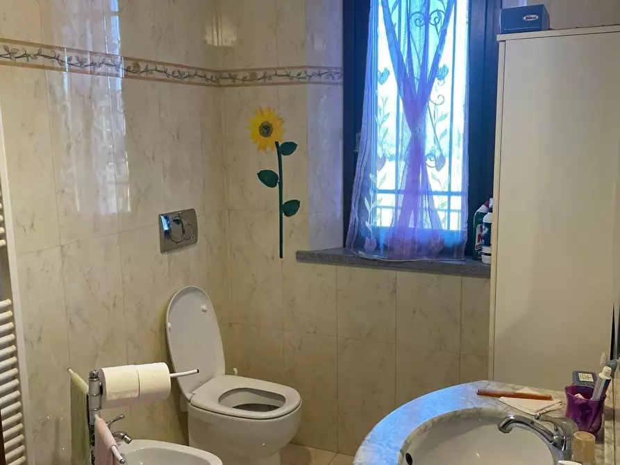 Immagine 9 di Villa in vendita  a San Giuliano Terme