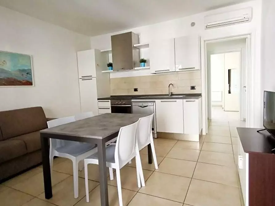 Immagine 3 di Albergo/B&B/Residence in affitto  a Montignoso