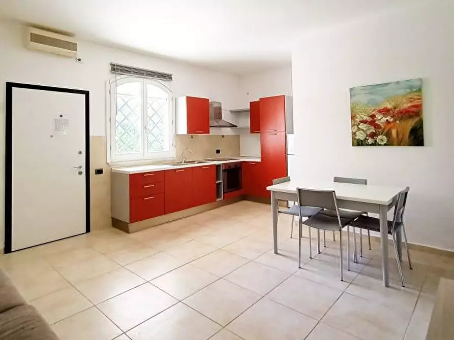 Immagine 1 di Albergo/B&B/Residence in affitto  a Montignoso