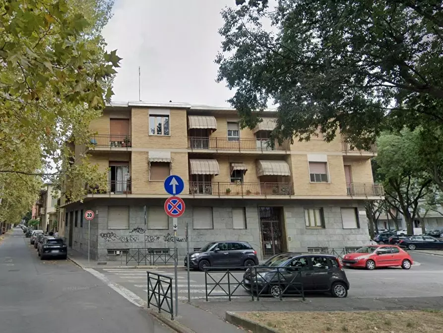 Immagine 1 di Appartamento in vendita  a Torino