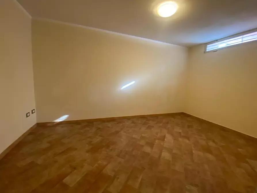 Immagine 34 di Villa in vendita  a San Giuliano Terme