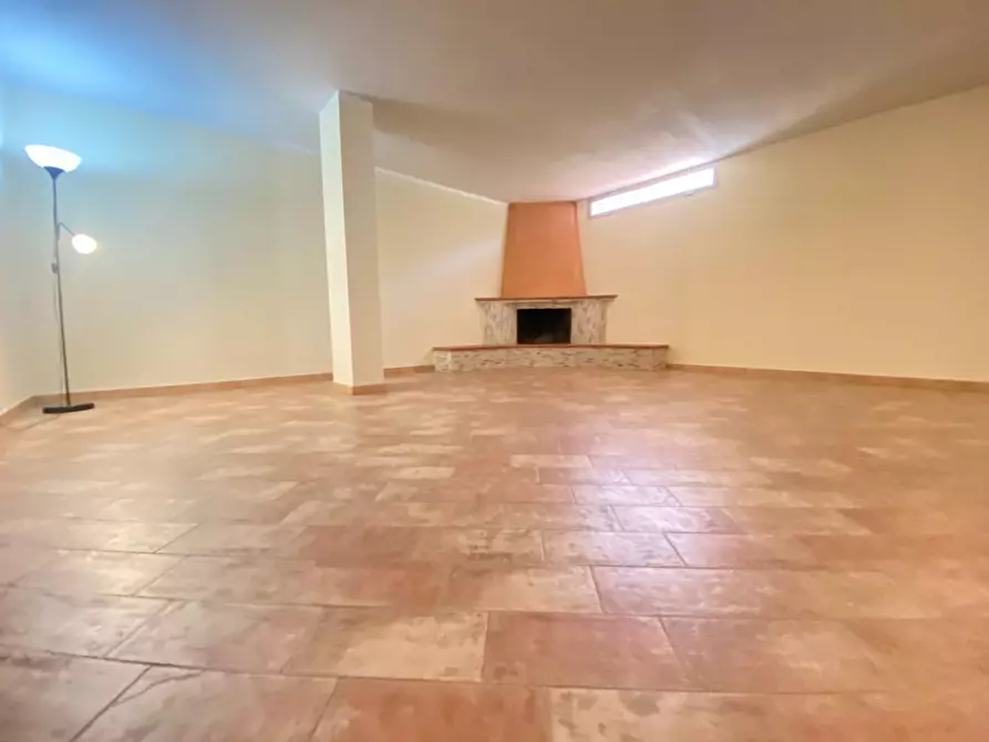 Immagine 41 di Villa in vendita  a San Giuliano Terme