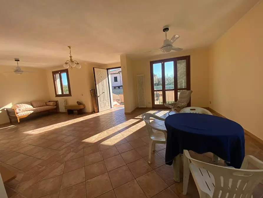 Immagine 9 di Villa in vendita  a San Giuliano Terme