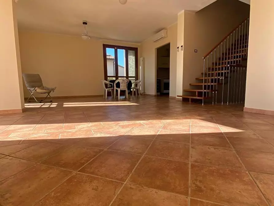 Immagine 2 di Villa in vendita  a San Giuliano Terme