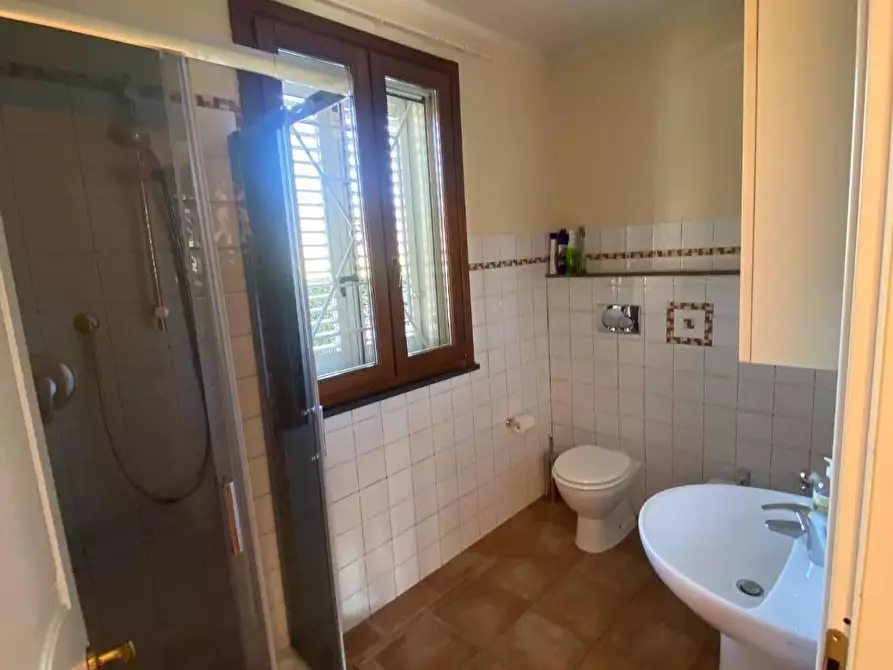 Immagine 19 di Villa in vendita  a San Giuliano Terme