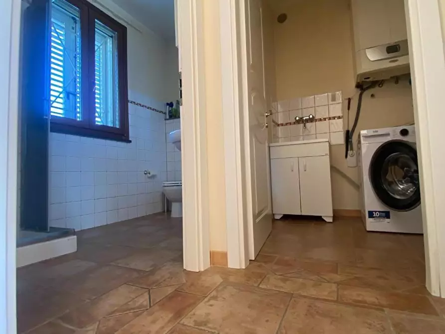 Immagine 21 di Villa in vendita  a San Giuliano Terme