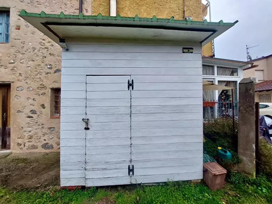 Immagine 21 di Terratetto in vendita  a Camaiore
