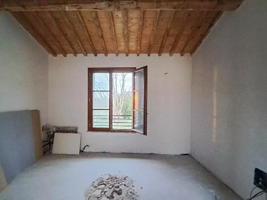 Immagine 10 di Appartamento in vendita  a Pisa