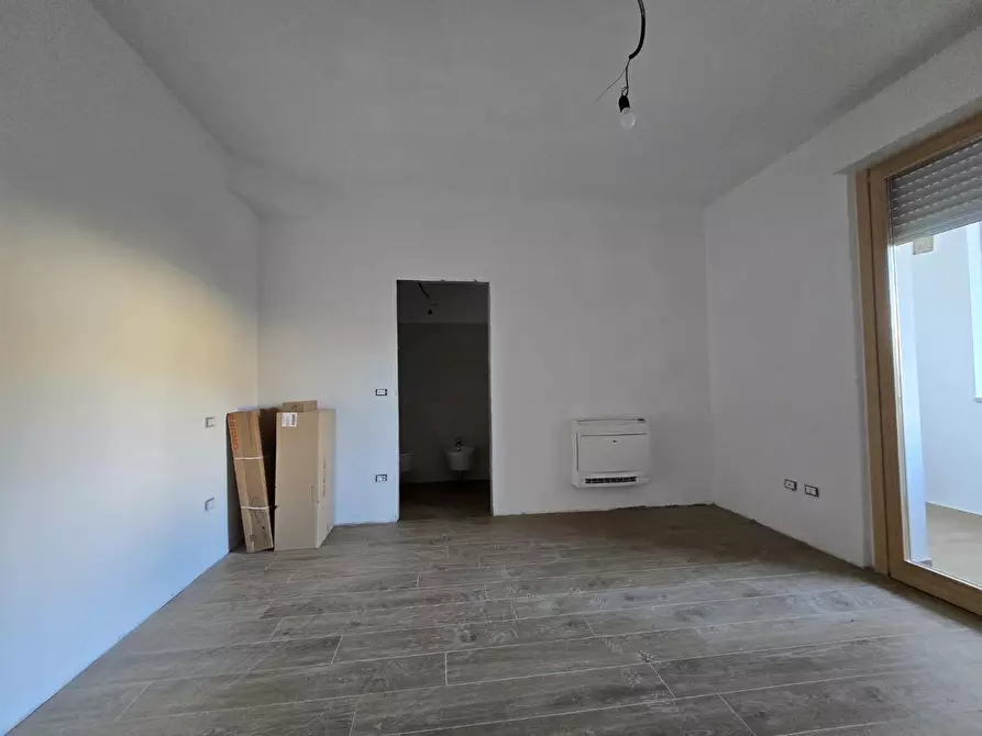 Immagine 6 di Appartamento in vendita  a Siena