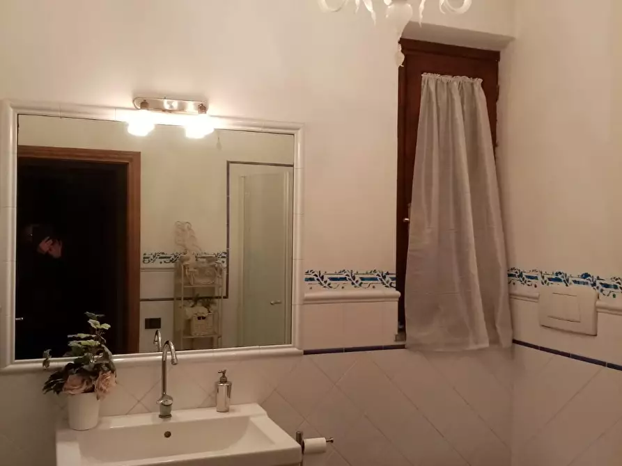 Immagine 29 di Villa in vendita  a Empoli