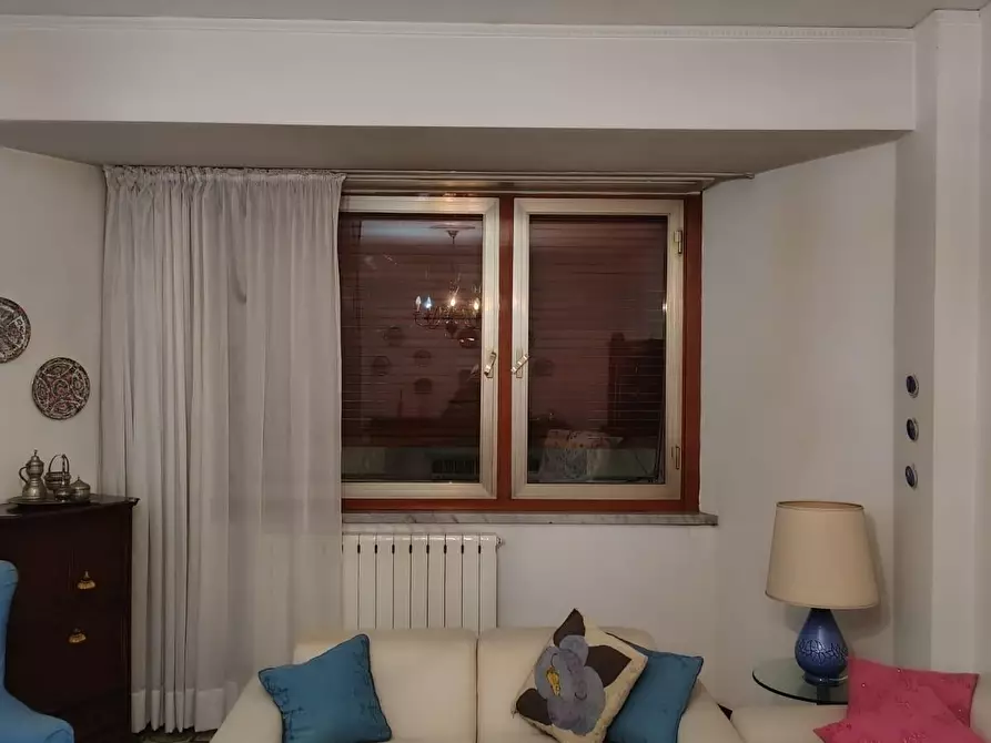 Immagine 1 di Appartamento in vendita  a Carrara