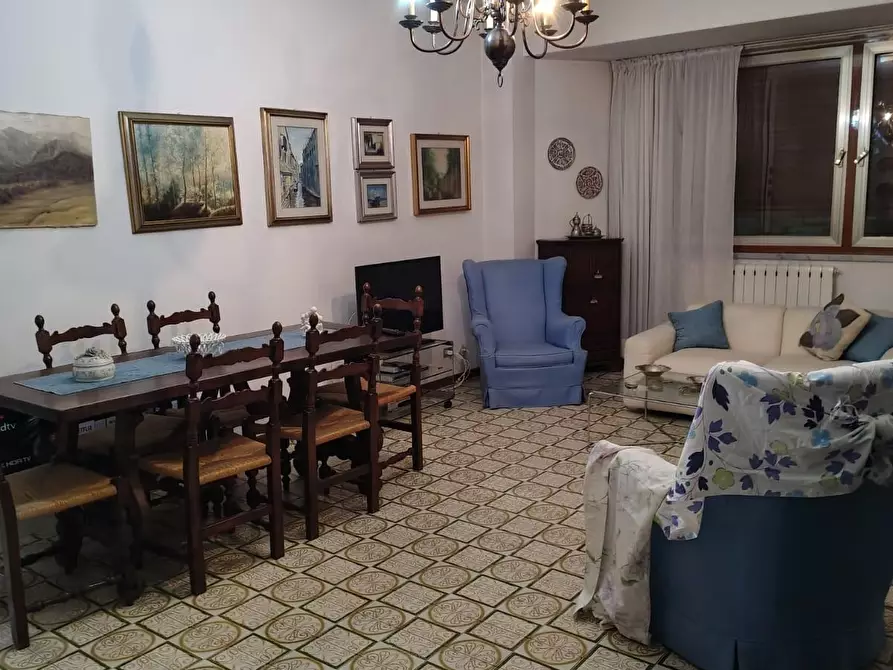 Immagine 9 di Appartamento in vendita  a Carrara